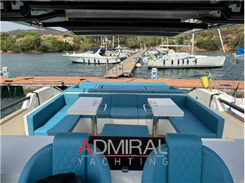De Antonio Yachts D50 Open