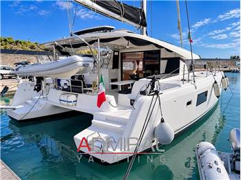 Lagoon 42
