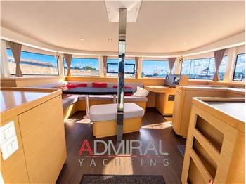Lagoon 42