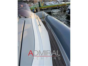 Panamera Yacht PY100