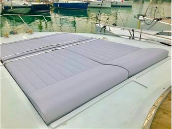 Rizzardi Yachts R40