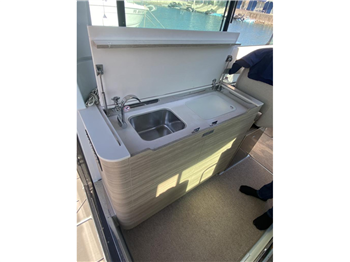 Saxdor Yachts 320 GTC (Perfetta, 115 ore, usata solo per la pesca)