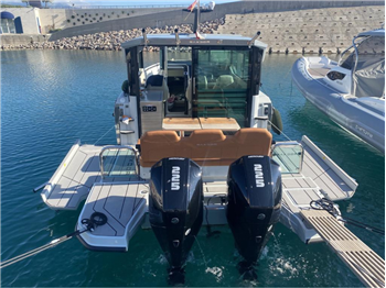 Saxdor Yachts 320 GTC (Perfetta, 115 ore, usata solo per la pesca)