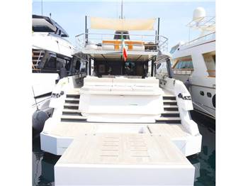 Arcadia Yachts Sherpa XL