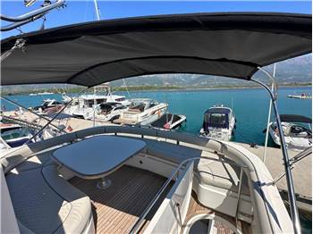 Fairline Squadron 58
