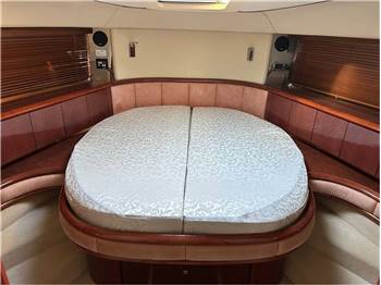 Fairline Squadron 58