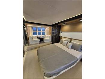 Azimut Yachts Az 77s