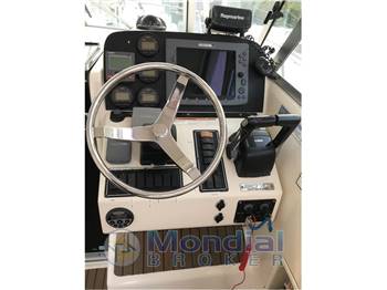 Pursuit Pursuit 3070