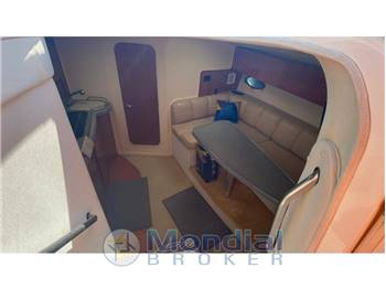 Larson Boats Cabrio 330