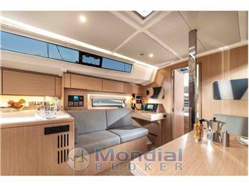 Bavaria Bavaria C 42