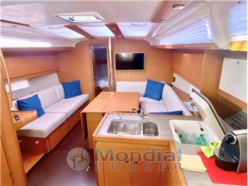 Dufour Grand Large 390
