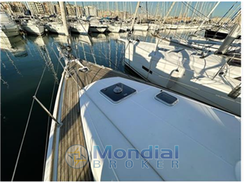 Jeanneau Sun Odyssey 42 i