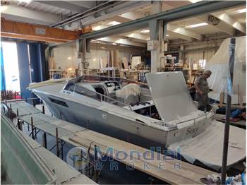 Tornado Yachts 38 NATANTE linea d'asse