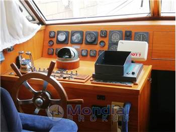 Cantieri di Pisa Akir 16,50