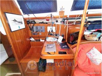 Beneteau Oceanis Clipper 393