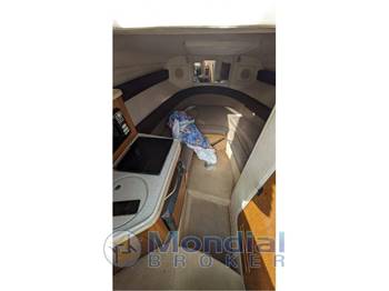 Sea ray 255 DAE SUNDANCER