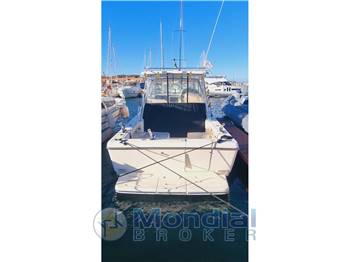 Pursuit 3100 offshore