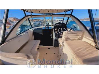 Pursuit 3100 offshore