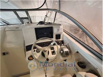 Boston Whaler 285 Conquest