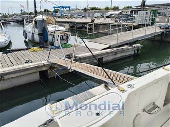 Starmarine open 36 express
