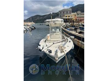 Regulator 23 Center Consolle