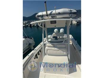 Regulator 23 Center Consolle