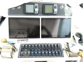 Tiara 3200