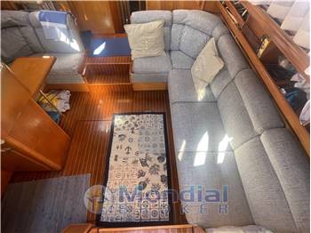 FERRETTI ALTURA 42