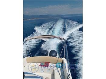 Beneteau Flyer 850