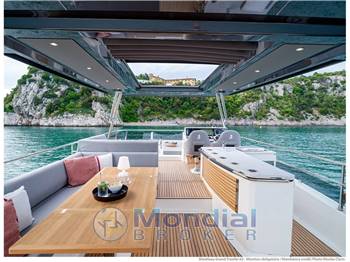 Beneteau Grand Trawler 63