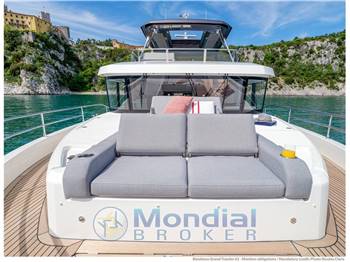 Beneteau Grand Trawler 63