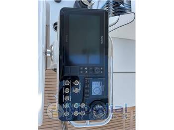 Beneteau Oceanis Yacht 54