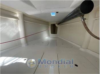 Schuchter Sportboats Esse 850