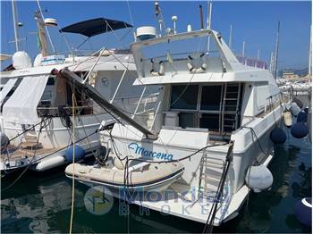 FERRETTI ALTURA 52 S