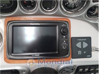 CROWNLINE CROWNLINE 270 CR