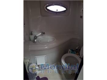 CROWNLINE CROWNLINE 270 CR