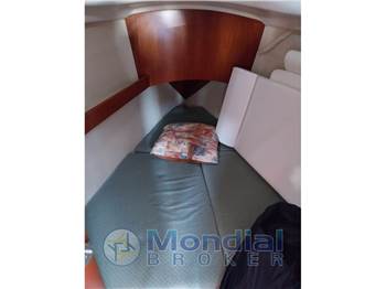 Beneteau Oceanis 351