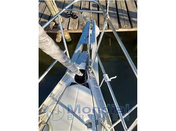 Beneteau Oceanis 351