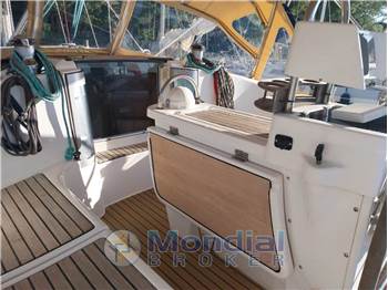 Beneteau Oceanis 351
