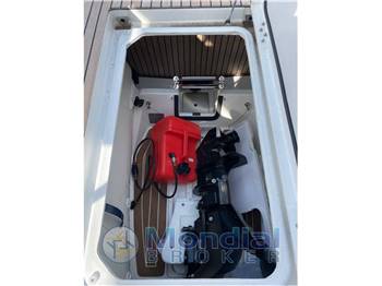 Beneteau Oceanis Yacht 54