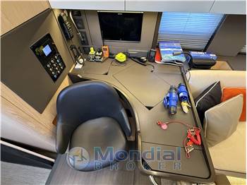 BENETEAU OCEANIS YACHT 62 2019