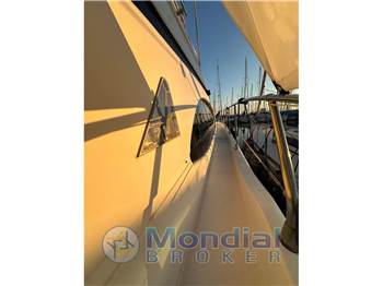 Azimut 58 Fly