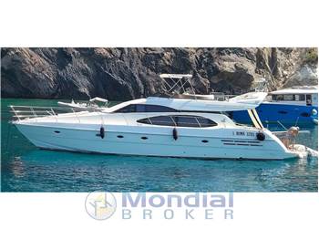 Azimut 58 Fly