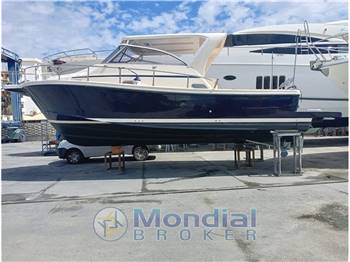 Cayman 30 Walkround