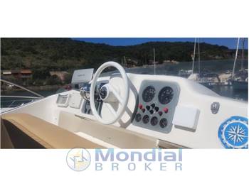 Azimut 36 Fly