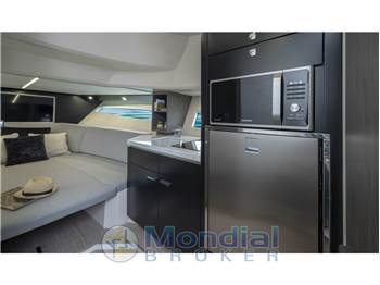 Sessa Marine Key Largo 40