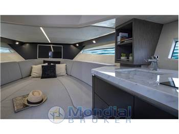 Sessa Marine Key Largo 40