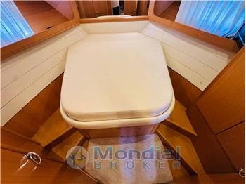 Uniesse 42 open