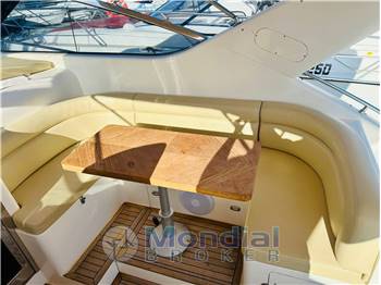 Uniesse 42 open