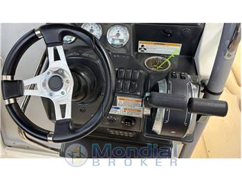 Quicksilver 805